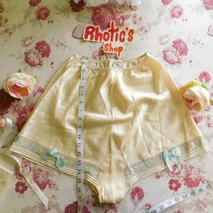 Antique/Vintage Rayon Tap Shorts/Bloomers